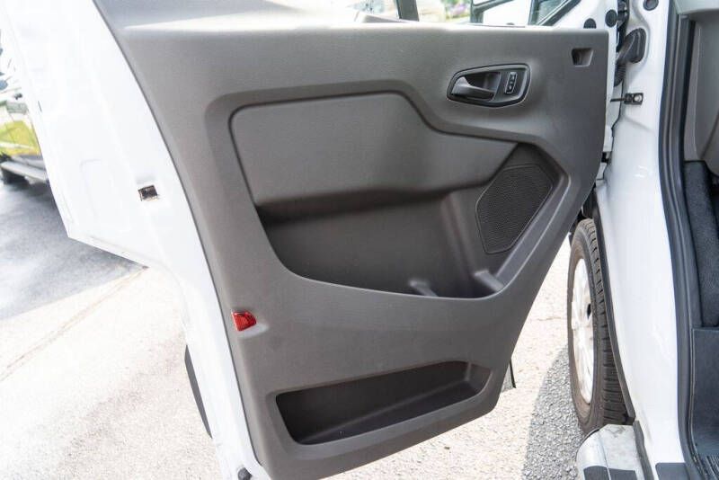2025 Ford Transit