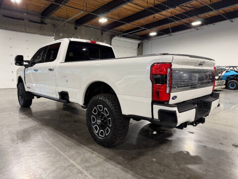 2024 Ford F-350 Super Duty Platinum