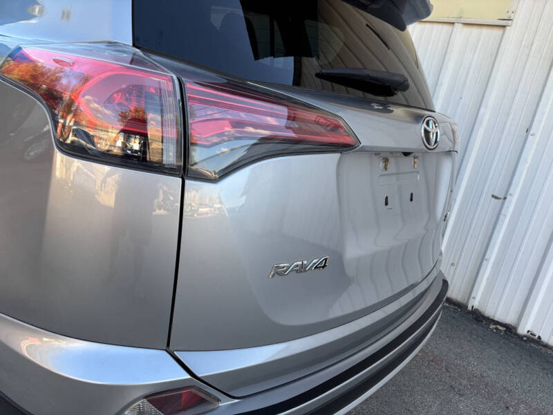 2016 Toyota RAV4 XLE