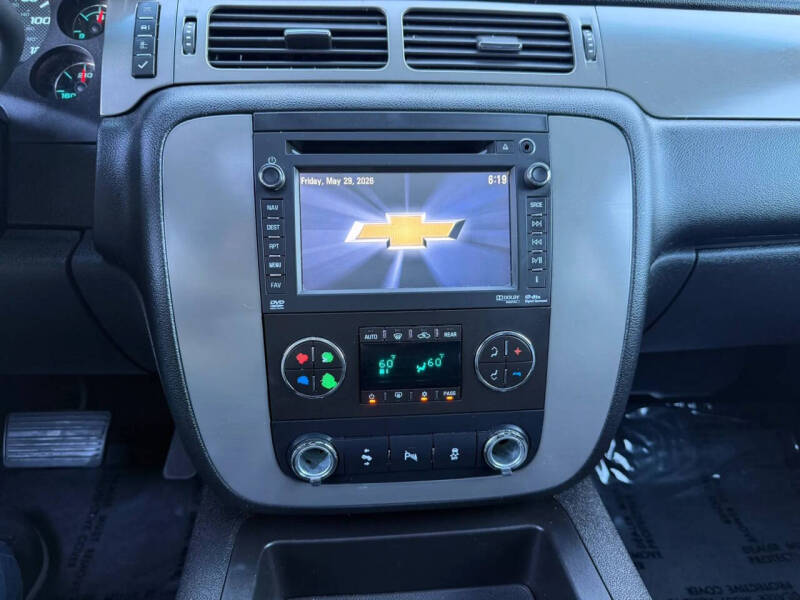 2013 Chevrolet Suburban LT