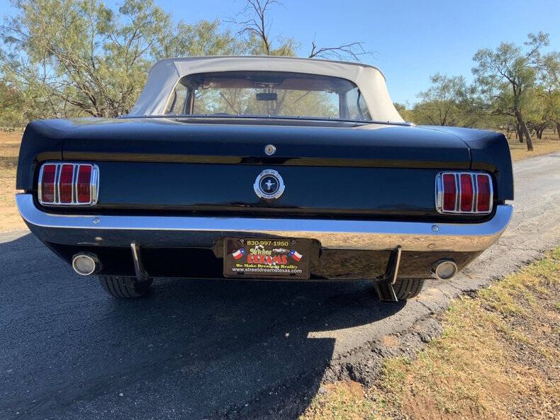 1965 Ford Mustang
