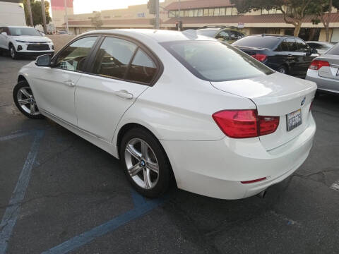 2014 BMW 3 Series 320i