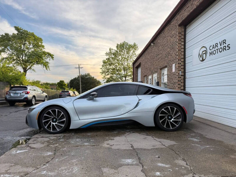2016 BMW i8