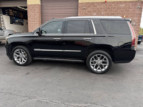 2018 Cadillac Escalade Platinum