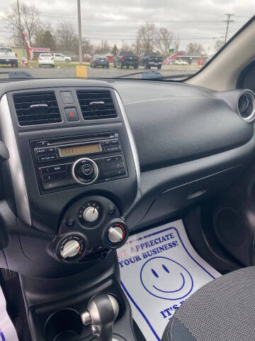 2014 Nissan Versa 1.6 SV