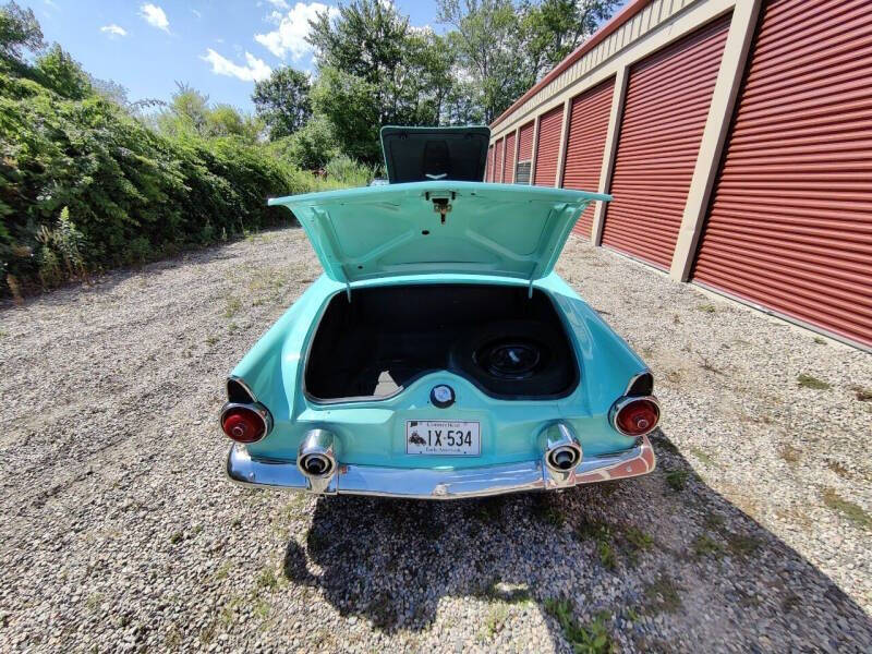 1955 Ford Thunderbird