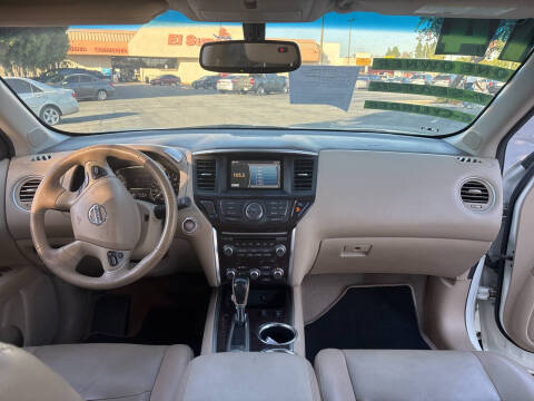 2014 Nissan Pathfinder SL