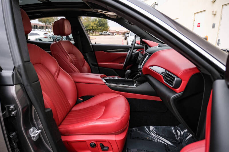 2017 Maserati Levante