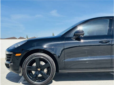 2016 Porsche Macan S