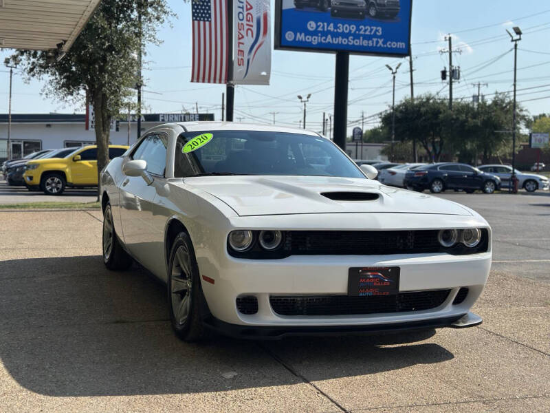 2020 Dodge Challenger SXT