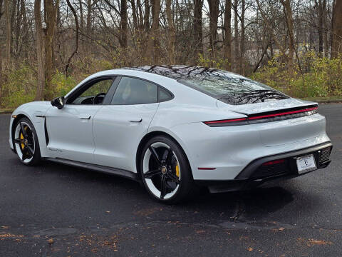 2020 Porsche Taycan Turbo