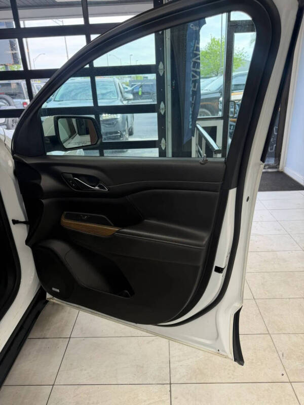 2022 GMC Acadia SLE