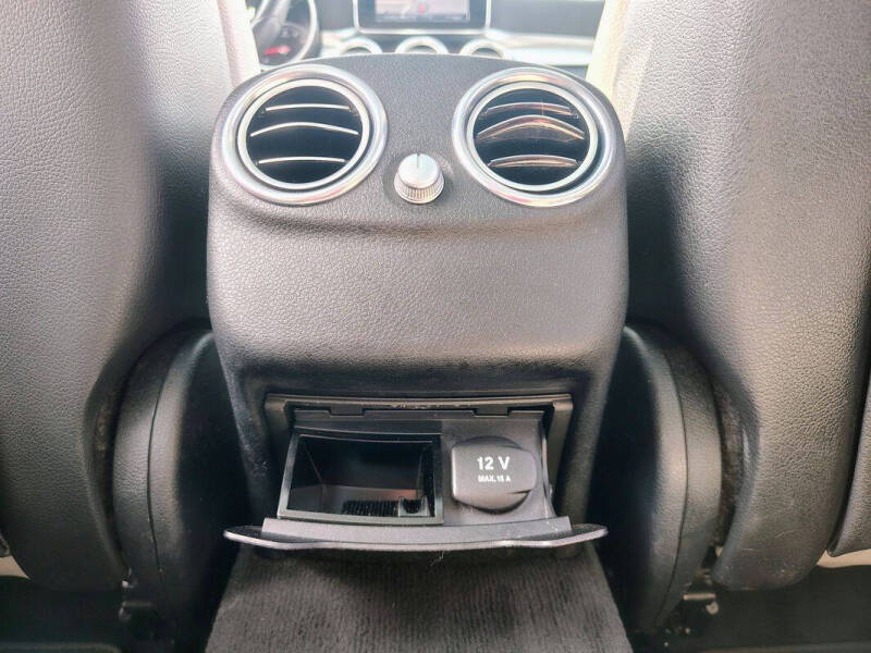 2016 Mercedes-Benz C-Class