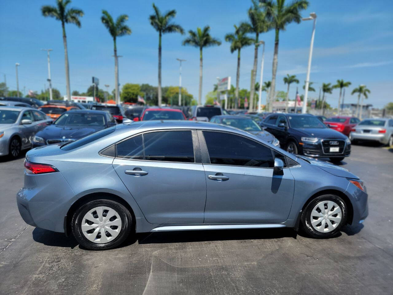 2020 Toyota Corolla  - $18,900