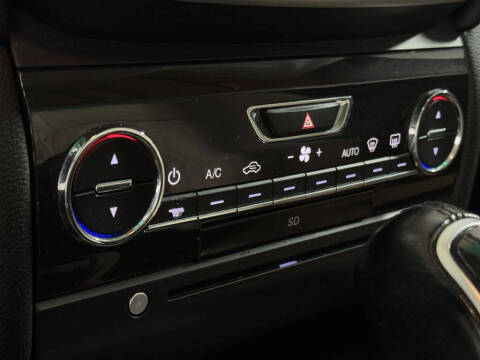 2015 Maserati Ghibli