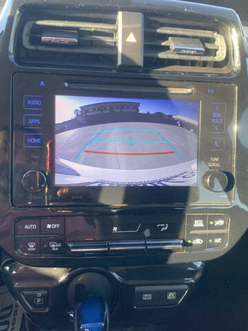 2017 Toyota Prius One