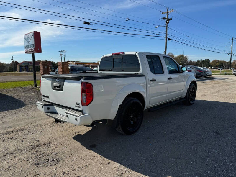 2018 Nissan Frontier SV photo 7