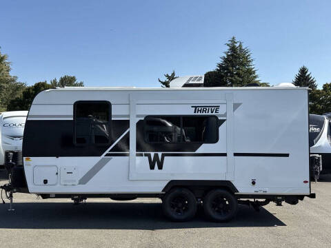 2026 Winnebago Thrive
