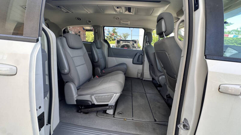 2010 Dodge Grand Caravan SXT