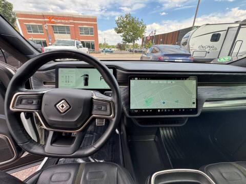 2022 Rivian R1T Adventure