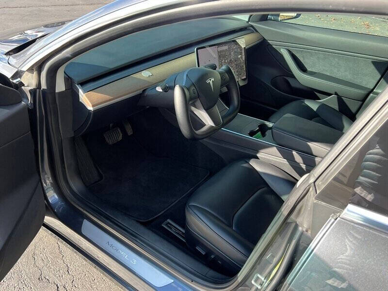 2019 Tesla Model 3 Long Range