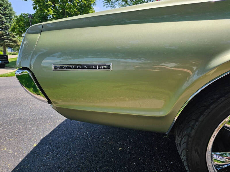 1967 Mercury Cougar XR7