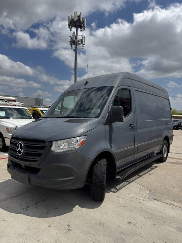 2019 Mercedes-Benz Sprinter Crew Van