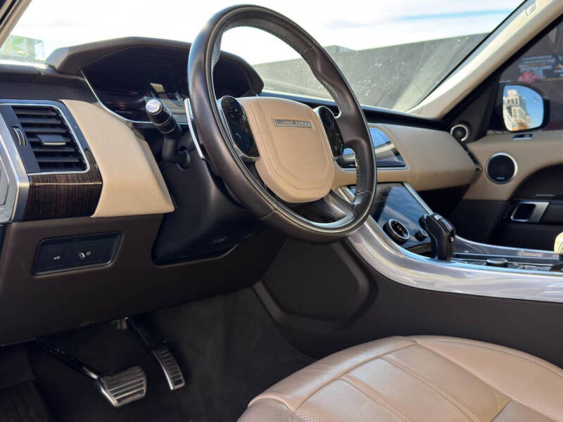 2022 Land Rover Range Rover Sport HSE Silver Edition