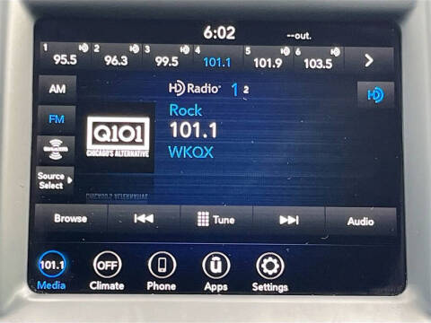 2021 Chrysler 300 Touring