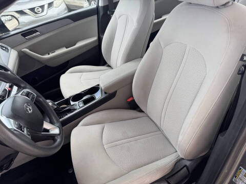 2019 Hyundai Sonata SE