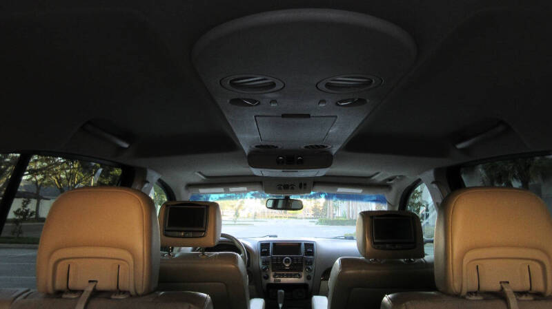 2015 Nissan Armada Platinum photo 26