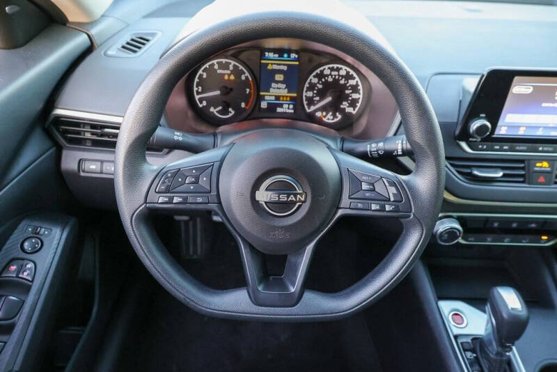 2024 Nissan Altima 2.5 S