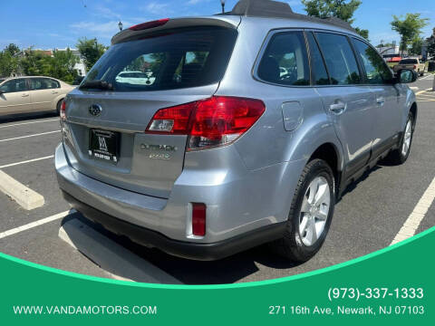 2014 Subaru Outback 2.5i