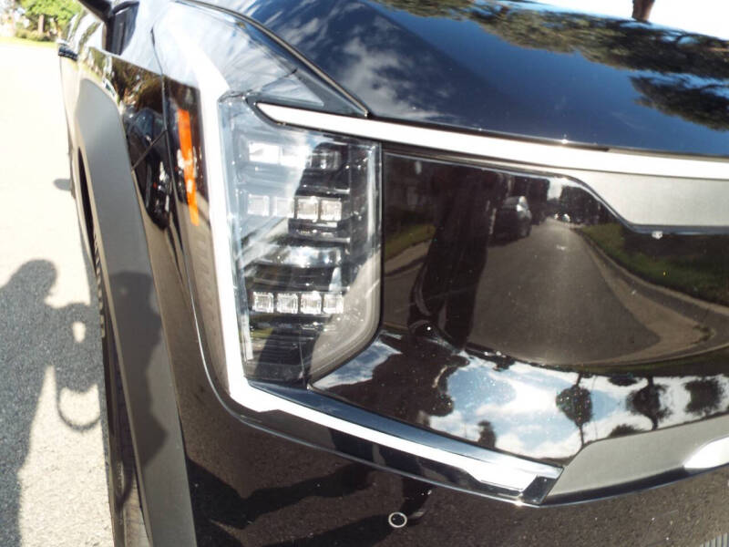 2024 Kia EV9 Light Long Range