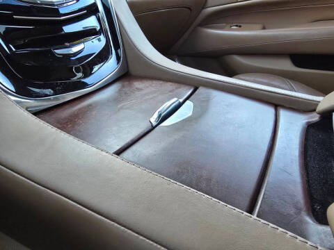 2016 Cadillac Escalade Platinum