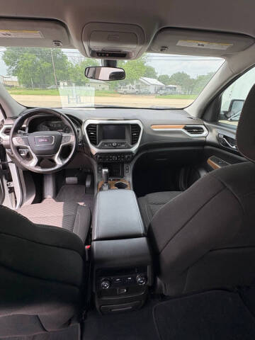 2018 GMC Acadia SLE-2