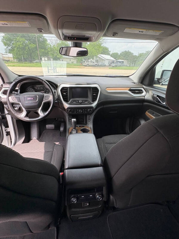 2018 GMC Acadia SLE-2
