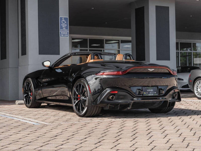2021 Aston Martin Vantage