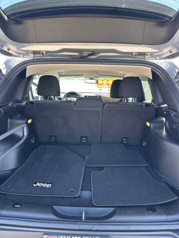 2018 Jeep Cherokee Latitude