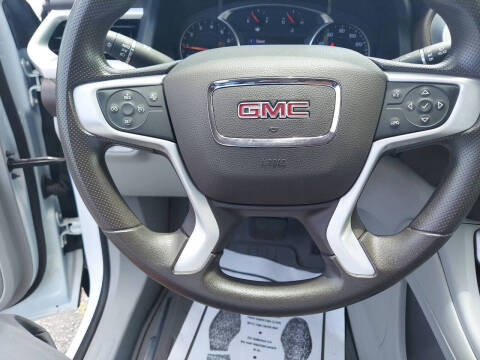 2022 GMC Acadia SLE