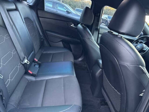 2021 Kia Forte GT Line