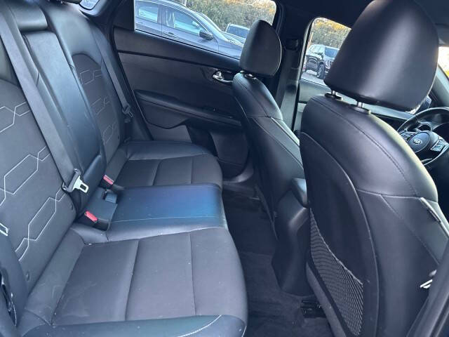 2021 Kia Forte GT Line