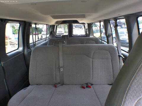 2017 Chevrolet Express LT 3500