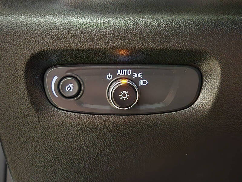 2022 Chevrolet Traverse RS