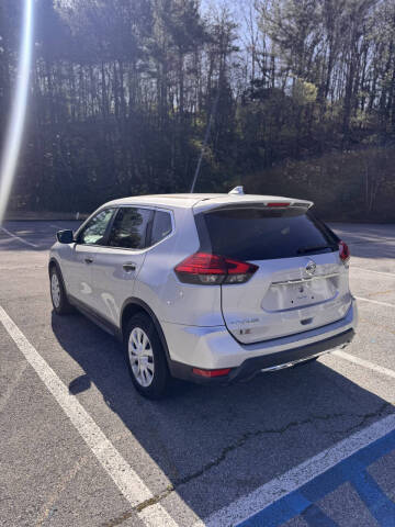 2017 Nissan Rogue S