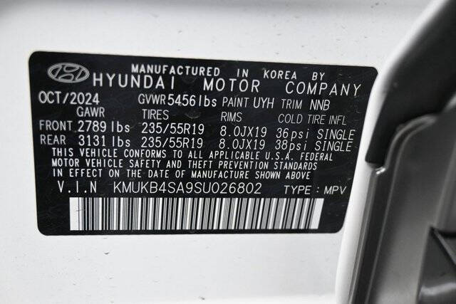 2025 Genesis GV60 Standard