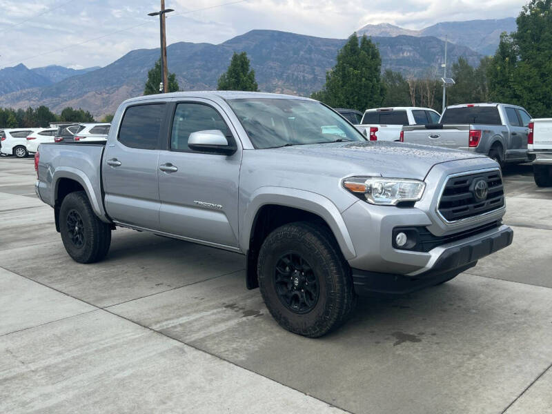 2019 Toyota Tacoma SR5's photo