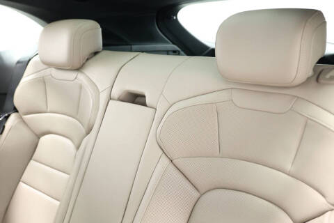 2022 Porsche Taycan 4 Cross Turismo