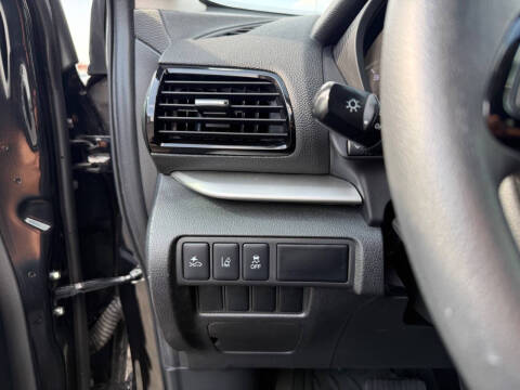 2024 Mitsubishi Eclipse Cross ES