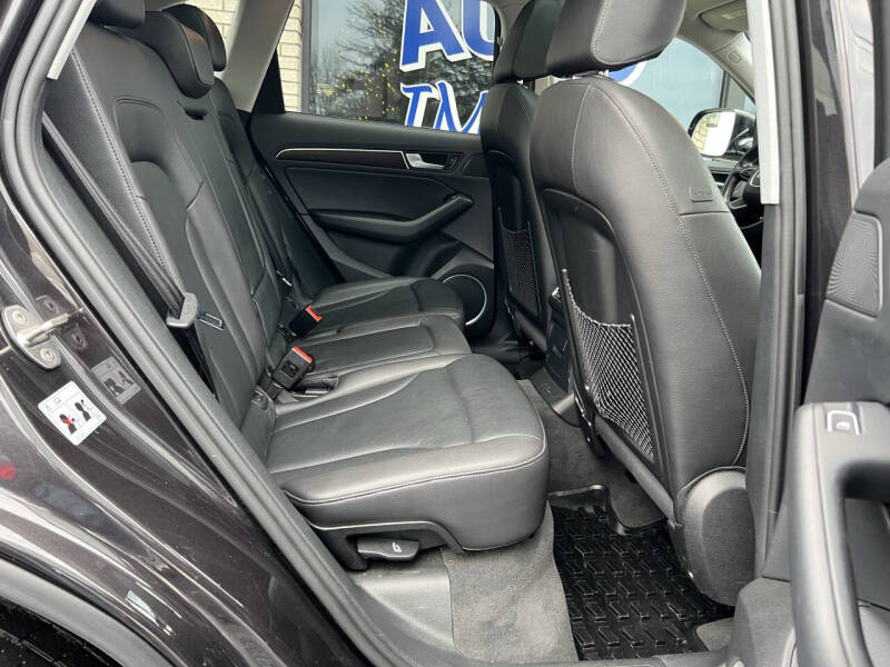 2016 Audi Q5 2.0T quattro Premium Plus